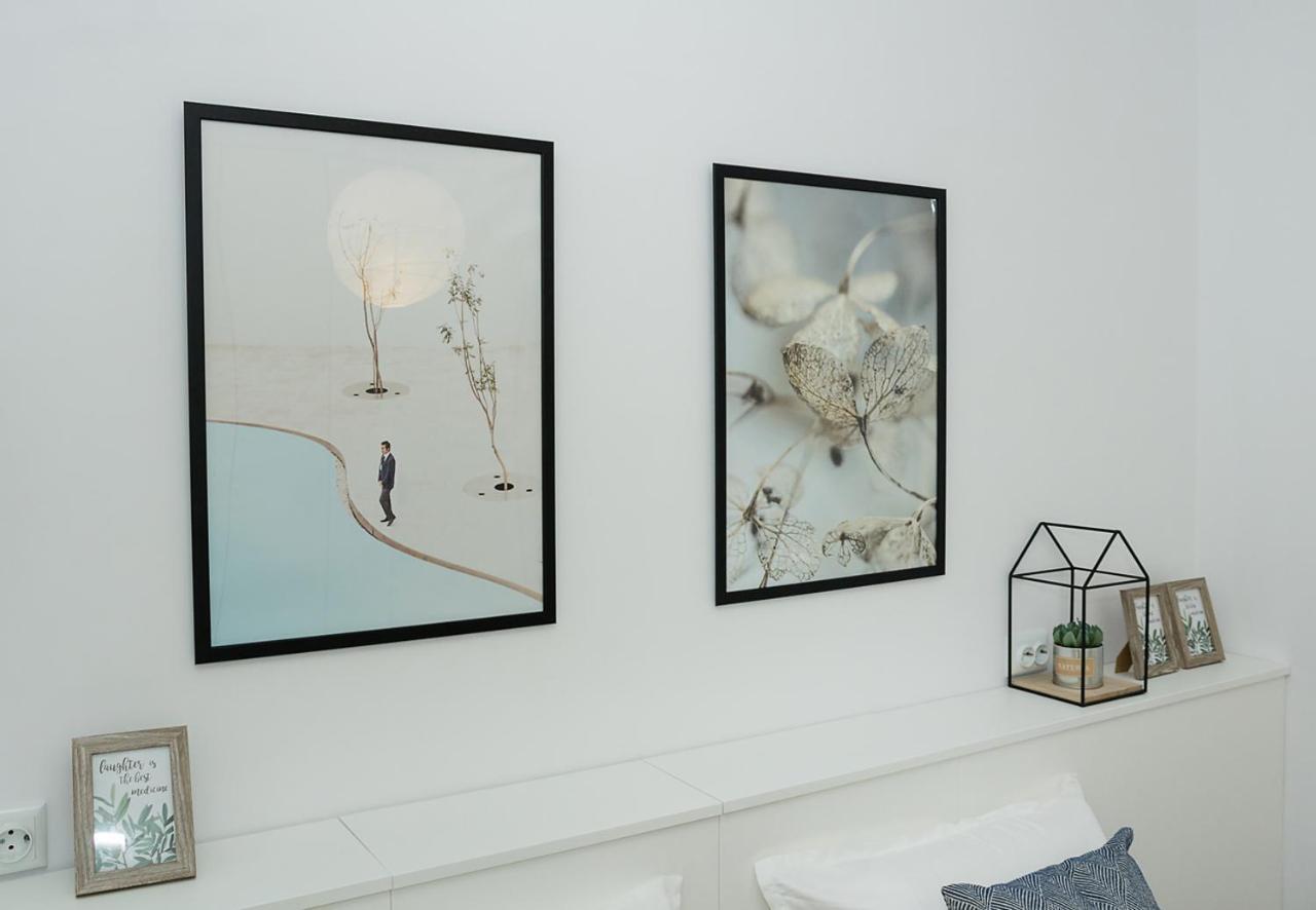 Stylish Retreat High-End Flat Varna Downtown By Flat Mаnager المظهر الخارجي الصورة